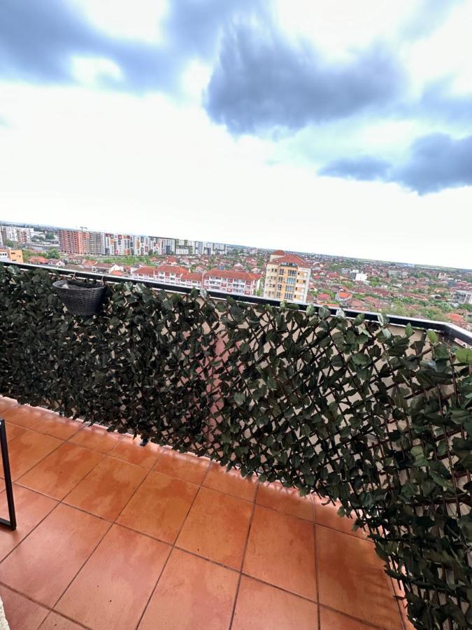 Class Deluxe Apartments Орадя Экстерьер фото